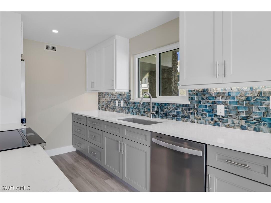 2500 Gulf Shore Boulevard N #S10 Naples FL 34103 226006114 image7