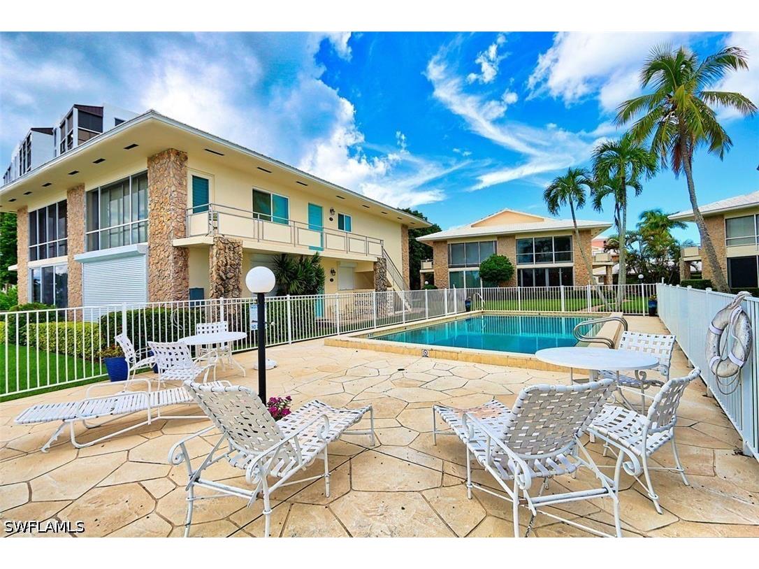 2500 Gulf Shore Boulevard N #S6 Naples FL 34103 226017152 image21