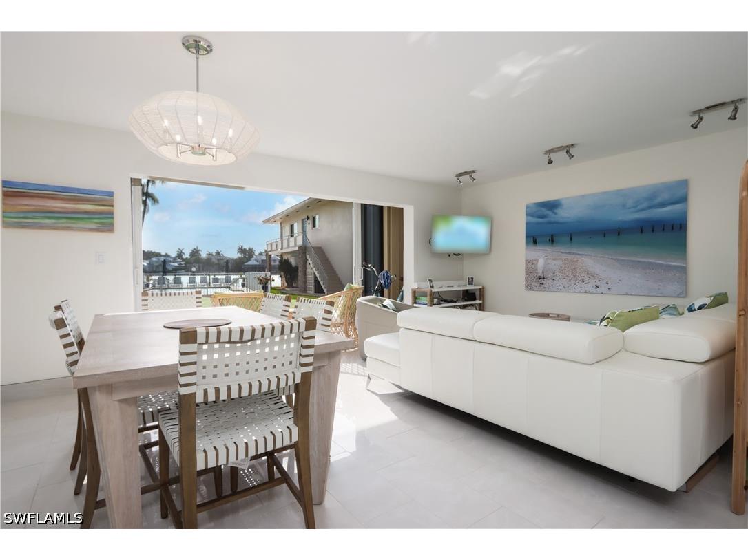 2500 Gulf Shore Boulevard N #S6 Naples FL 34103 226017152 image4