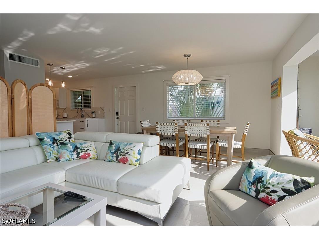 2500 Gulf Shore Boulevard N #S6 Naples FL 34103 226017152 image6