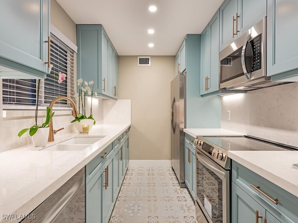 2500 Gulf Shore Boulevard N #S9 Naples FL 34103 225085062 image18