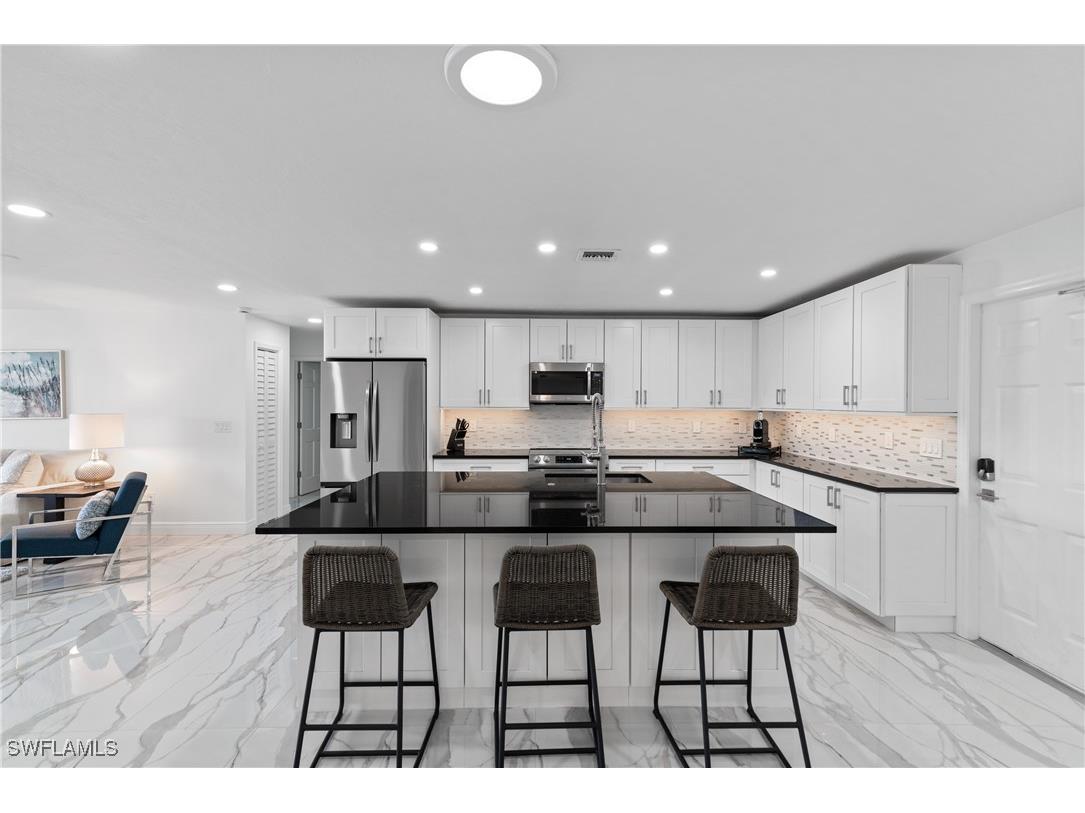 2500 Kings Lake Boulevard Naples FL 34112 225066532 image7