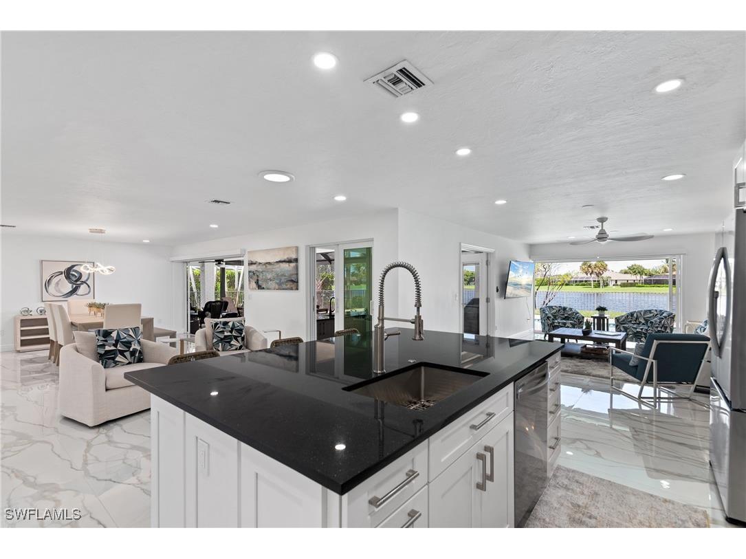 2500 Kings Lake Boulevard Naples FL 34112 225066532 image9