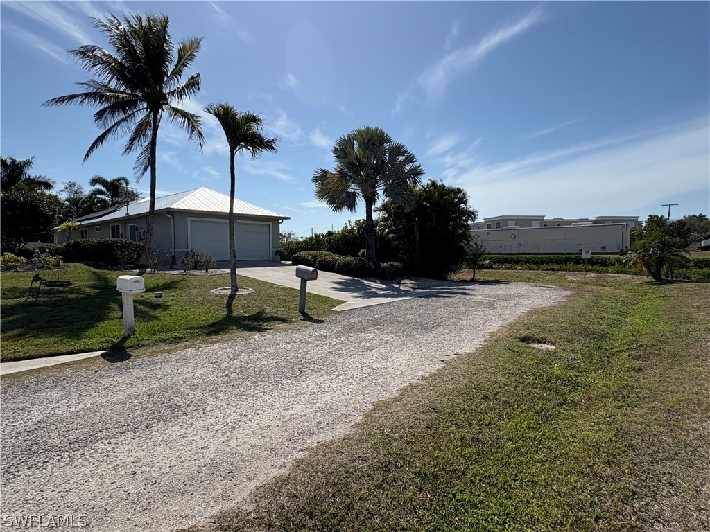 2500 Lee Street Naples FL 34112 226009356 image4