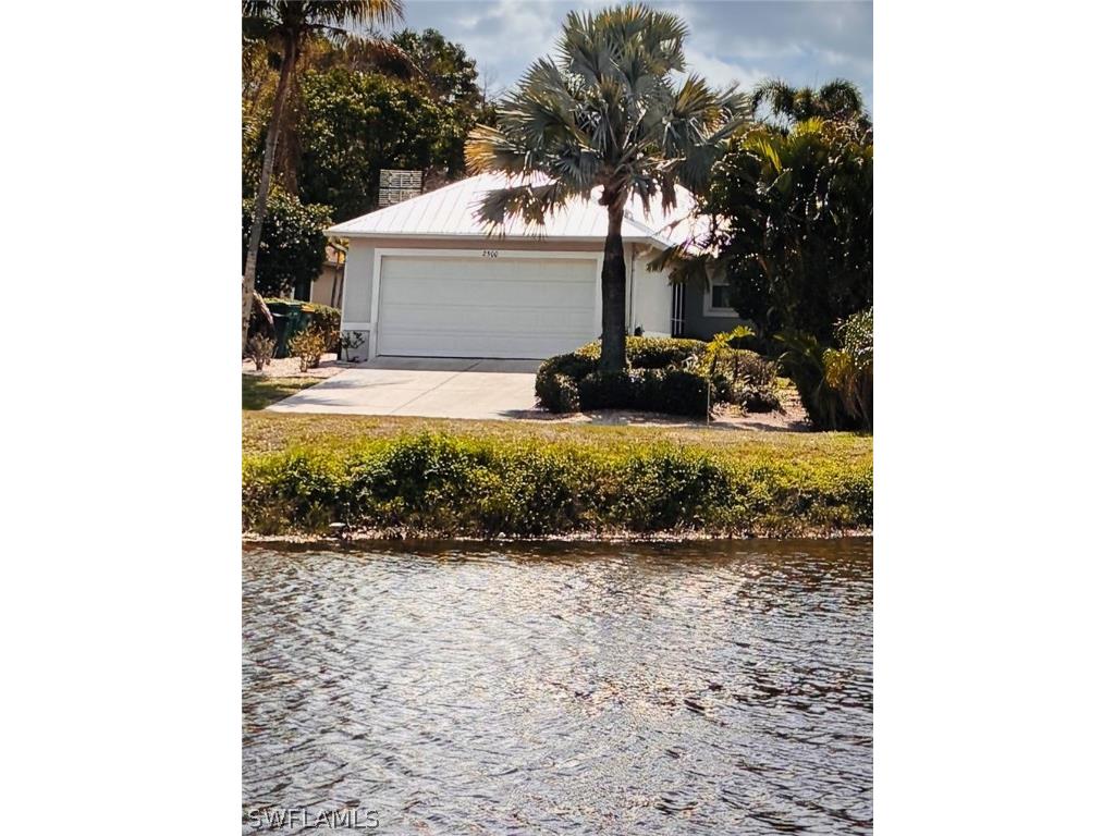 2500 Lee Street Naples FL 34112 226009356 image49