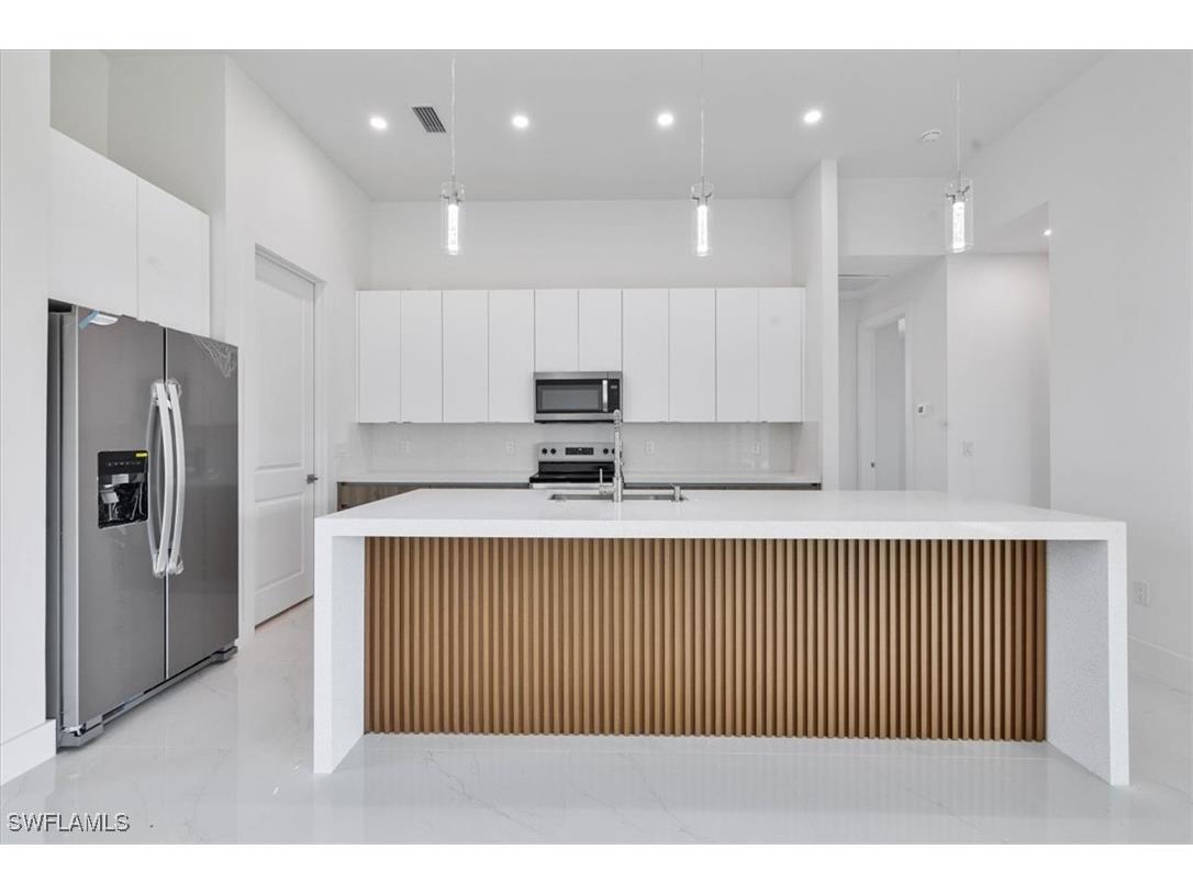 2500 NW 7th Street Cape Coral FL 33993 225034776 image13