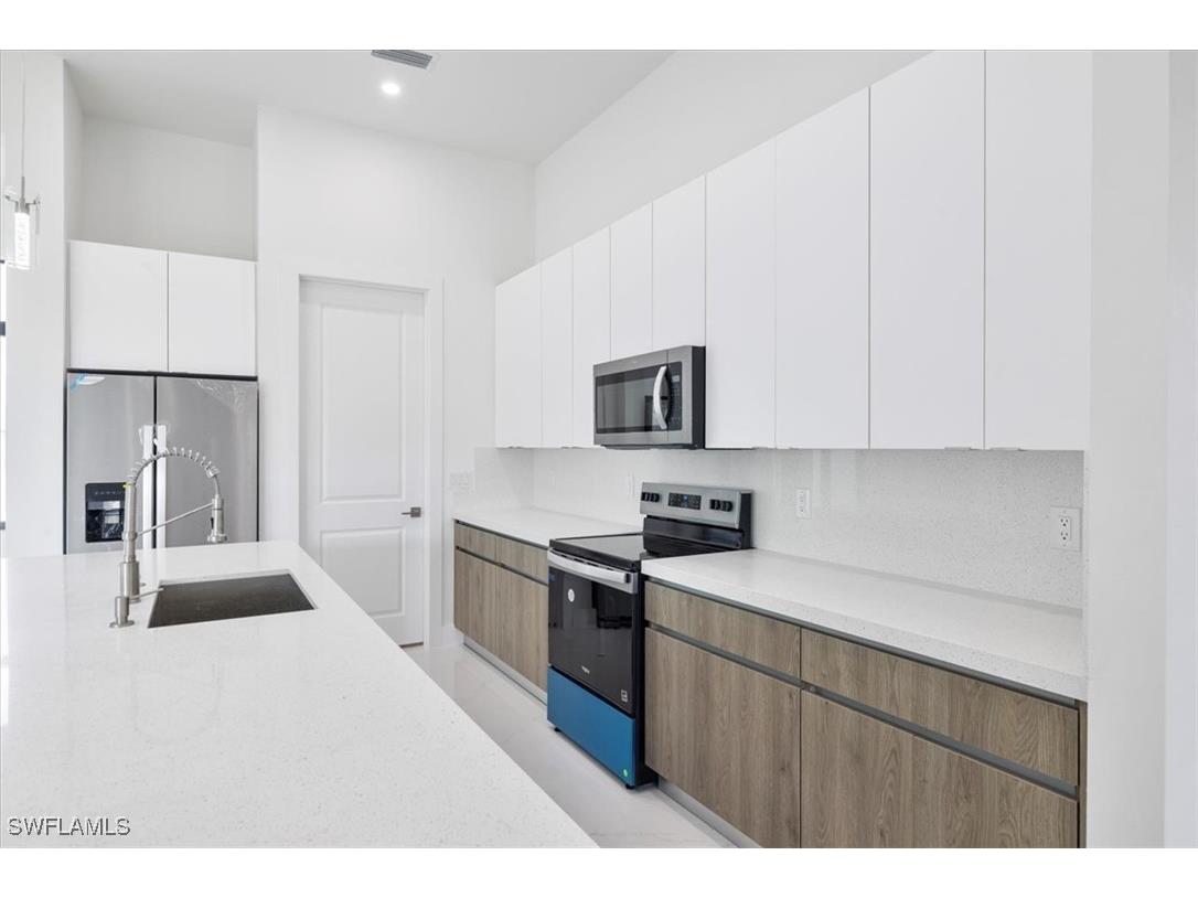 2500 NW 7th Street Cape Coral FL 33993 225034776 image15