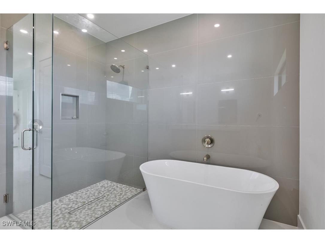 2500 NW 7th Street Cape Coral FL 33993 225034776 image24