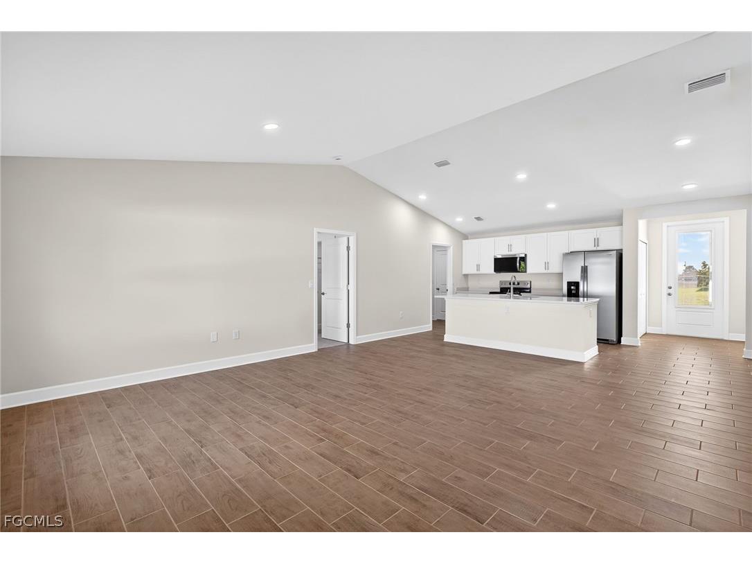 2500 NW 8th Place Cape Coral FL 33993 2026011109 image10