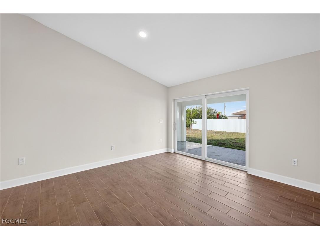 2500 NW 8th Place Cape Coral FL 33993 2026011109 image12