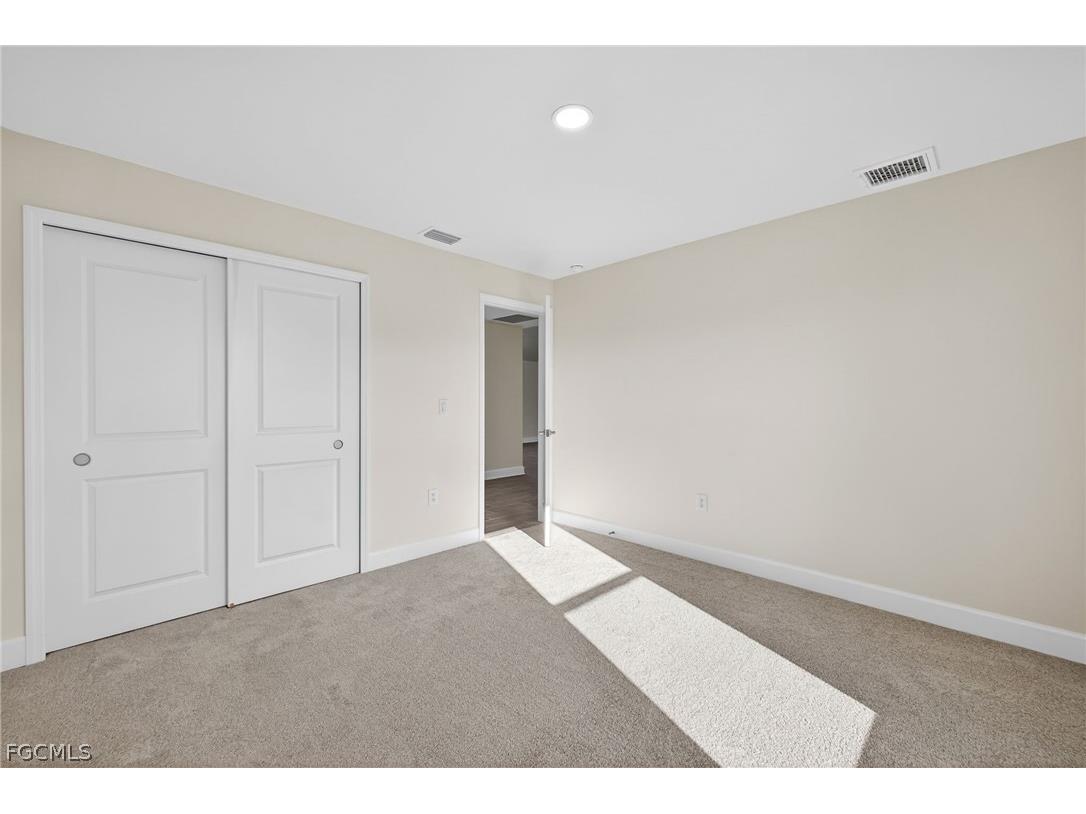 2500 NW 8th Place Cape Coral FL 33993 2026011109 image18