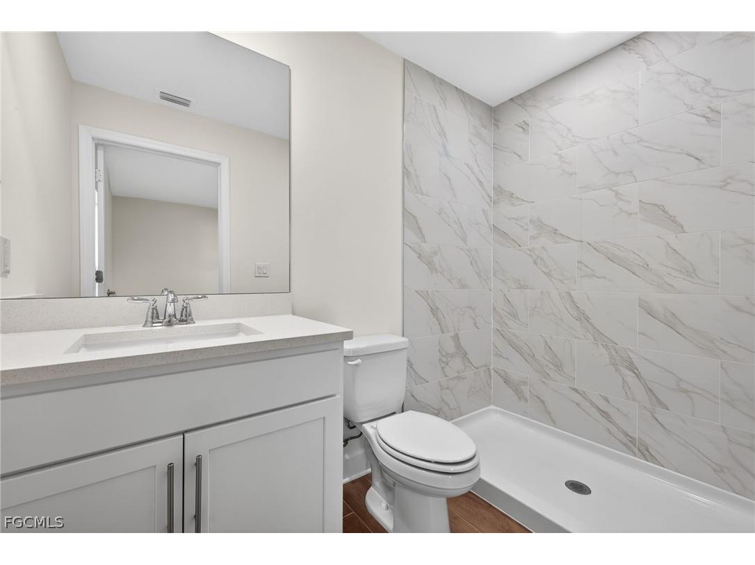 2500 NW 8th Place Cape Coral FL 33993 2026011109 image20