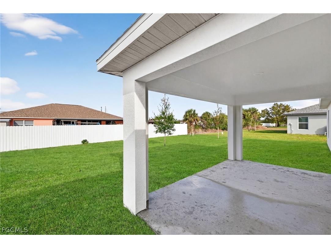 2500 NW 8th Place Cape Coral FL 33993 2026011109 image30