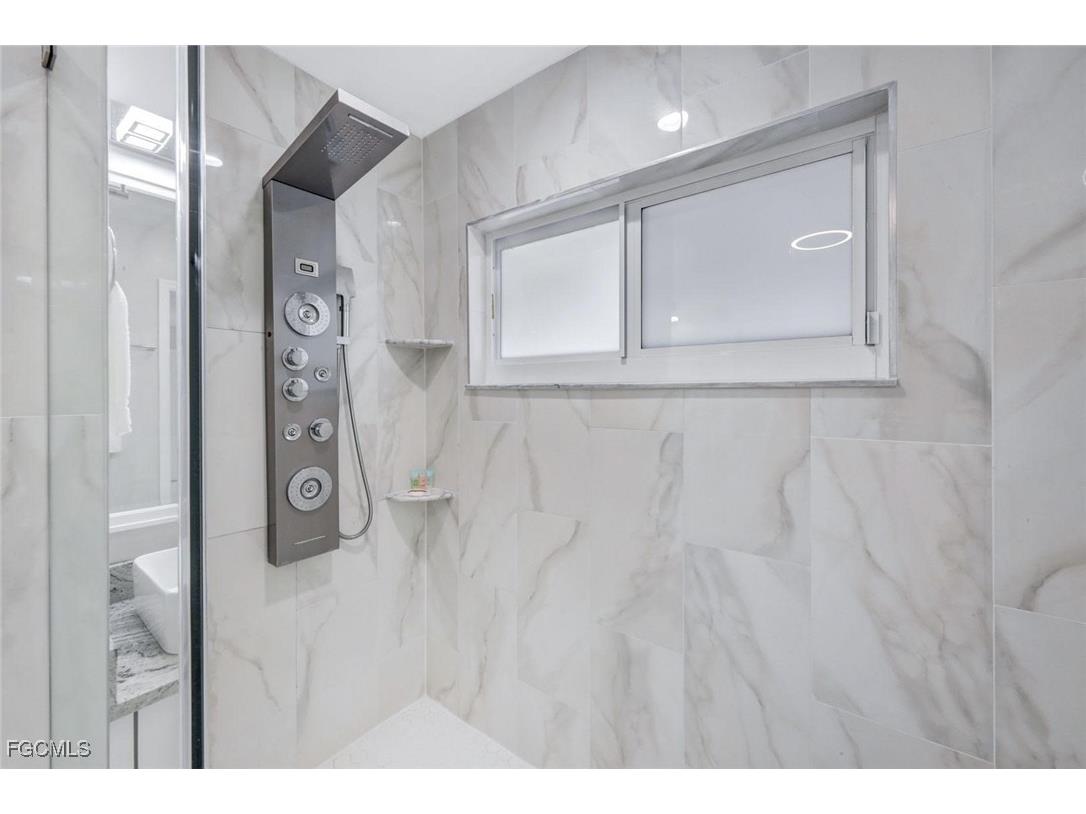 2500 Old Burnt Store Road N Cape Coral FL 33993 2025013510 image19