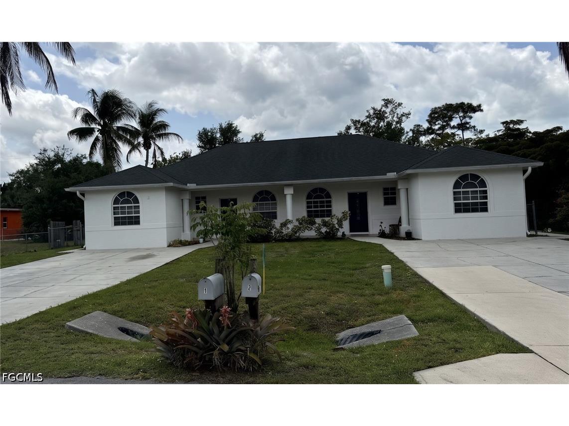 2500 Storter Avenue Naples FL 34112 2026020320 image1