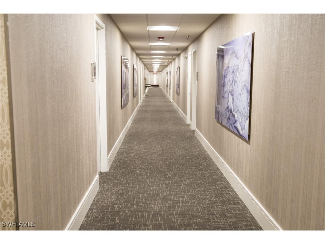 2500 Tamiami Trail N #206 Naples FL 34103 225005574 image3