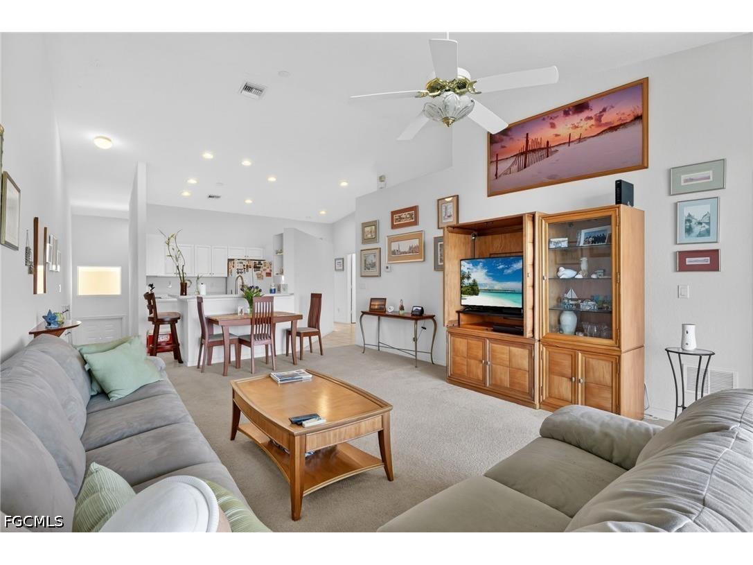 25009 Peacock Lane #1-201 Naples FL 34114 2026016955 image6