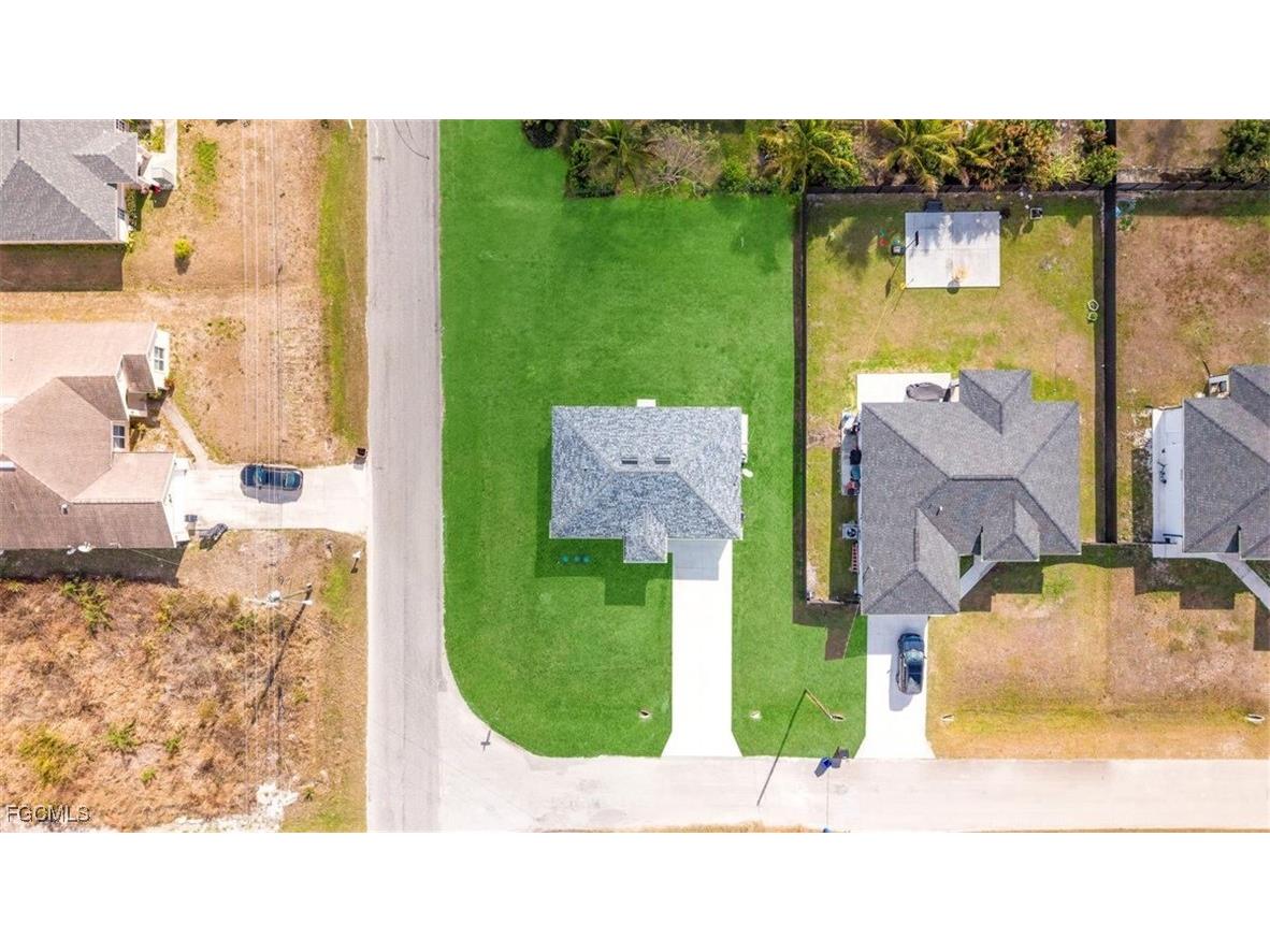 2501 26th Street W Lehigh Acres FL 33971 2026003609 image2