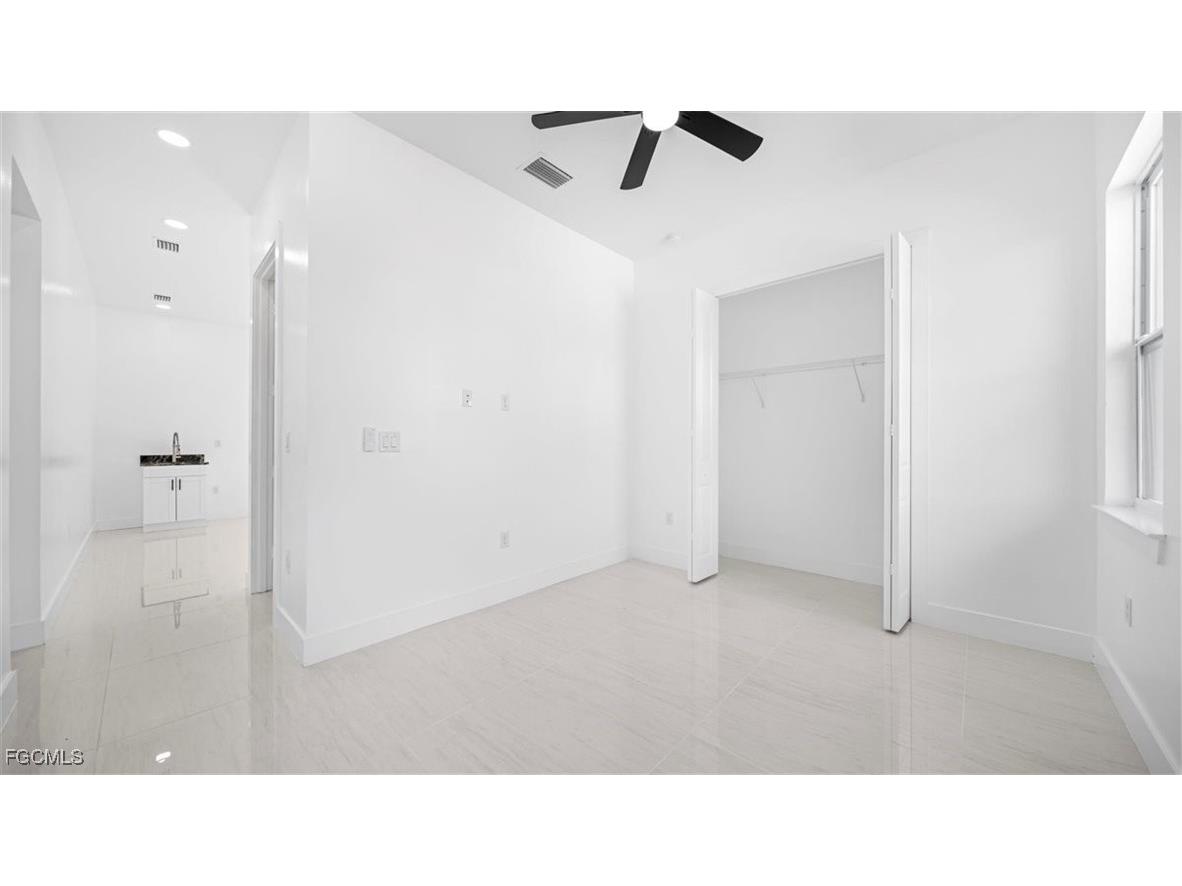 2501 26th Street W Lehigh Acres FL 33971 2026003609 image23