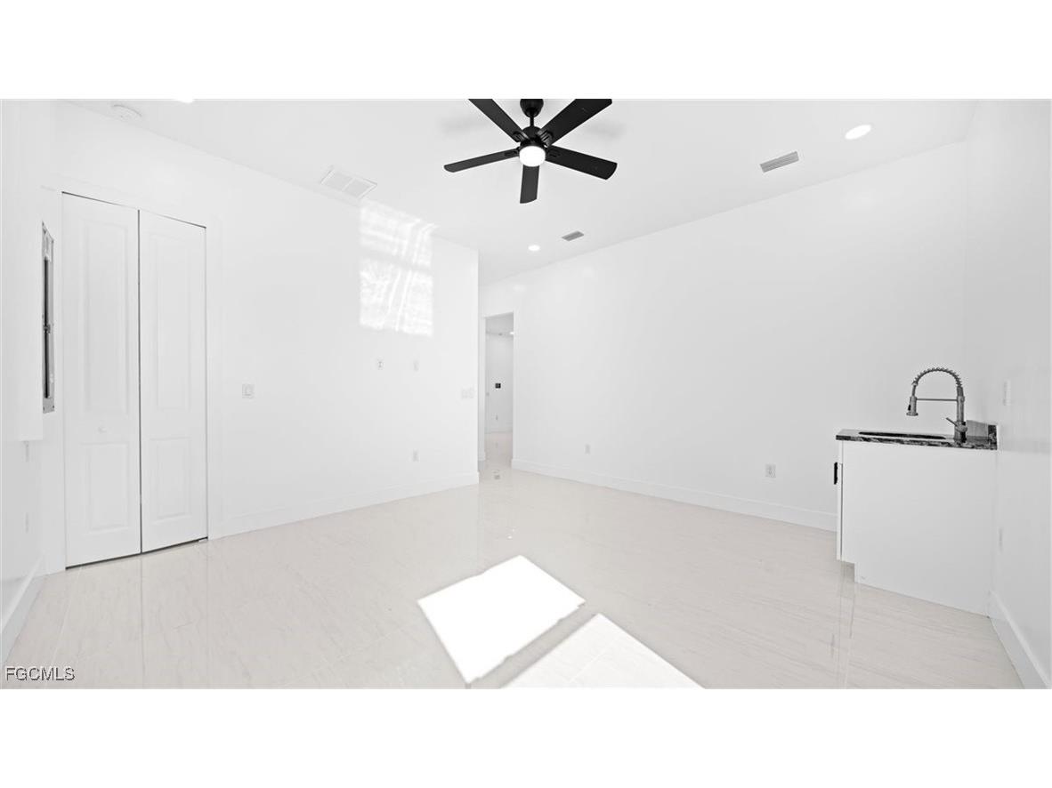 2501 26th Street W Lehigh Acres FL 33971 2026003609 image25