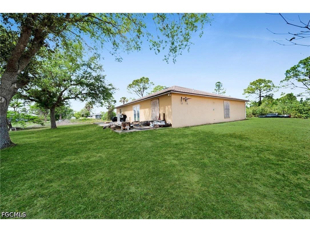 2501 36th Street SW Lehigh Acres FL 33976 2026016305 image20