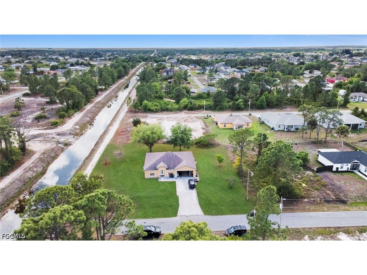 2501 36th Street SW Lehigh Acres FL 33976 2026016305 image4