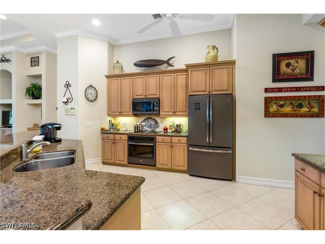 2501 Augusta Drive Naples FL 34109 226011843 image3