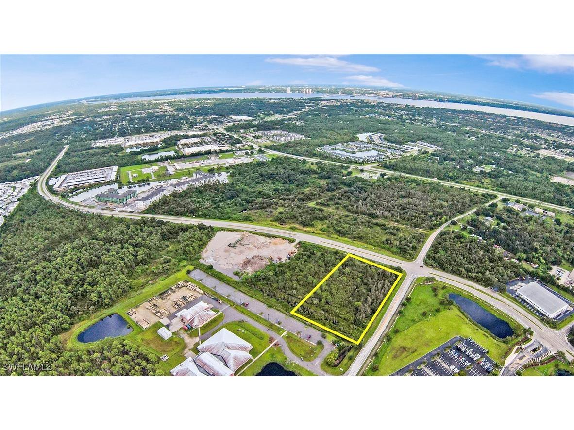 2501 Diplomat Parkway E Cape Coral FL 33909 224072752 image14