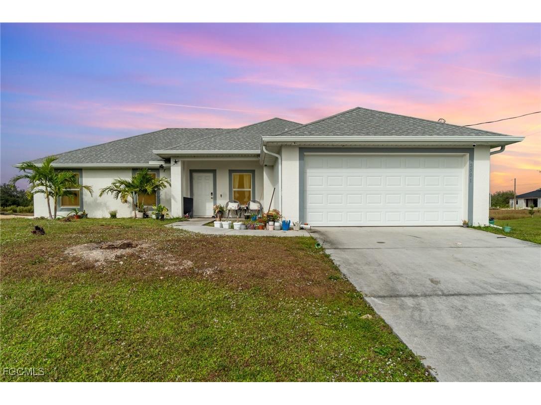 2501 E 17th Street Lehigh Acres FL 33972 2025022658 image1