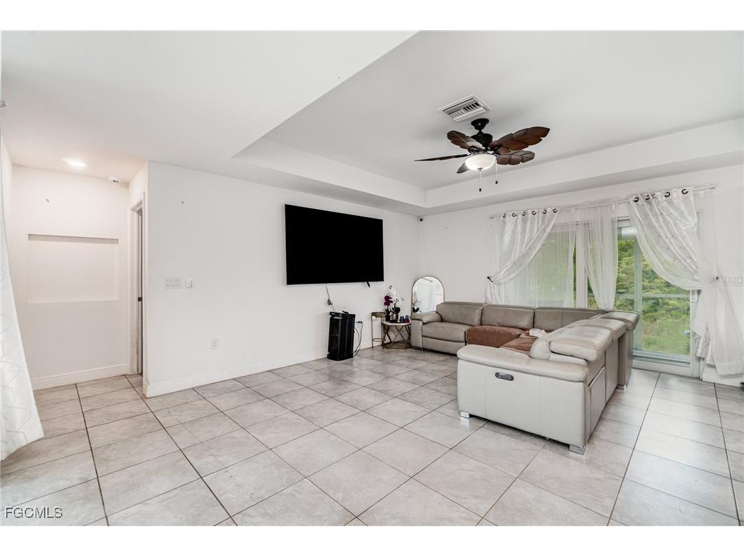 2501 E 17th Street Lehigh Acres FL 33972 2025022658 image6