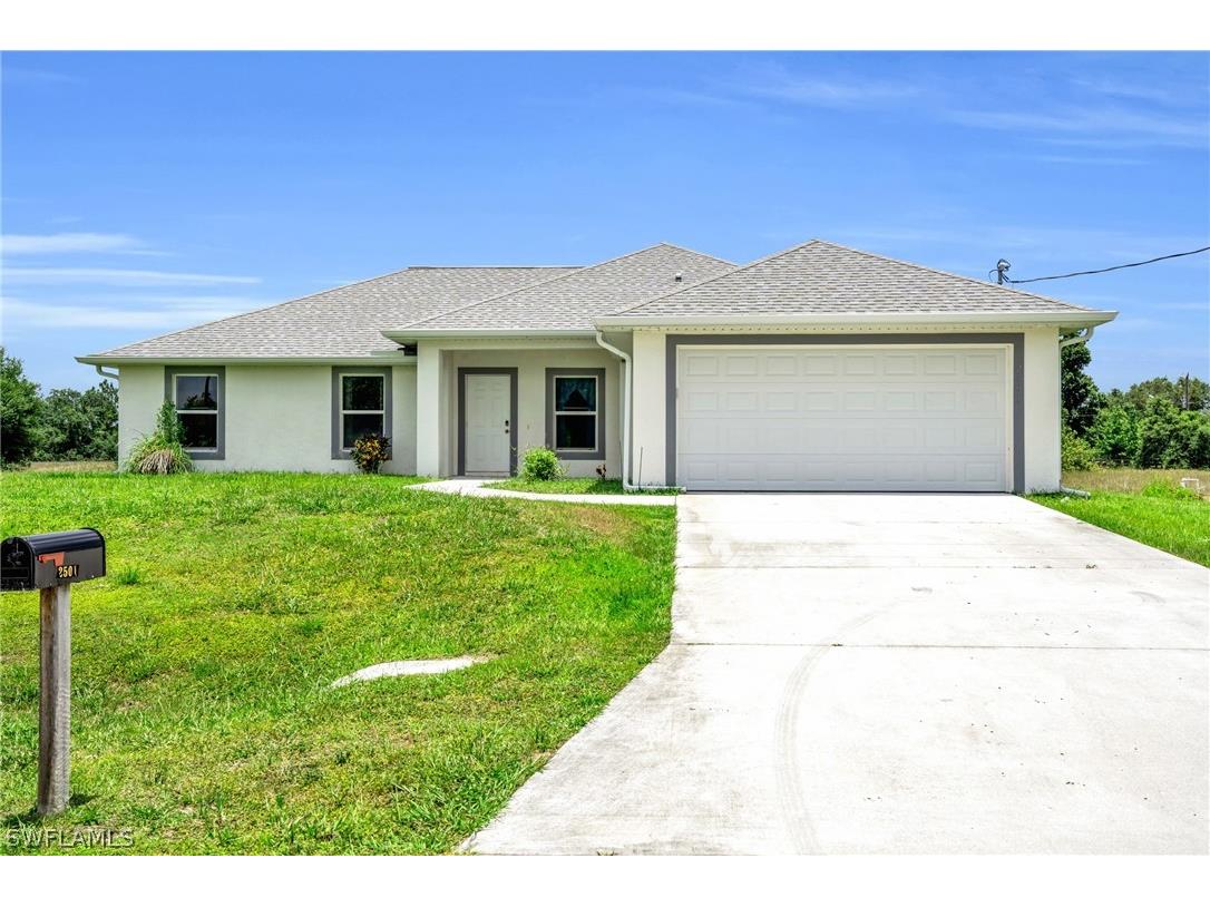 2501 E 17th Street Lehigh Acres FL 33972 224045785 image1