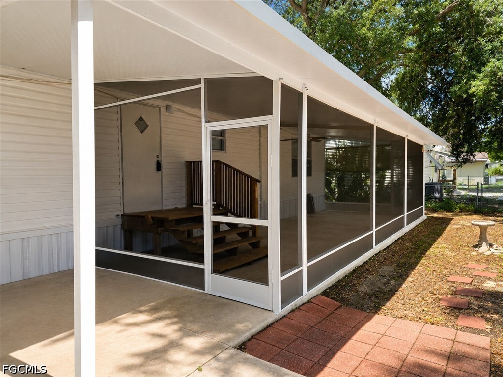 2501 Gail Helen Court North Fort Myers FL 33917 2026028472 image4