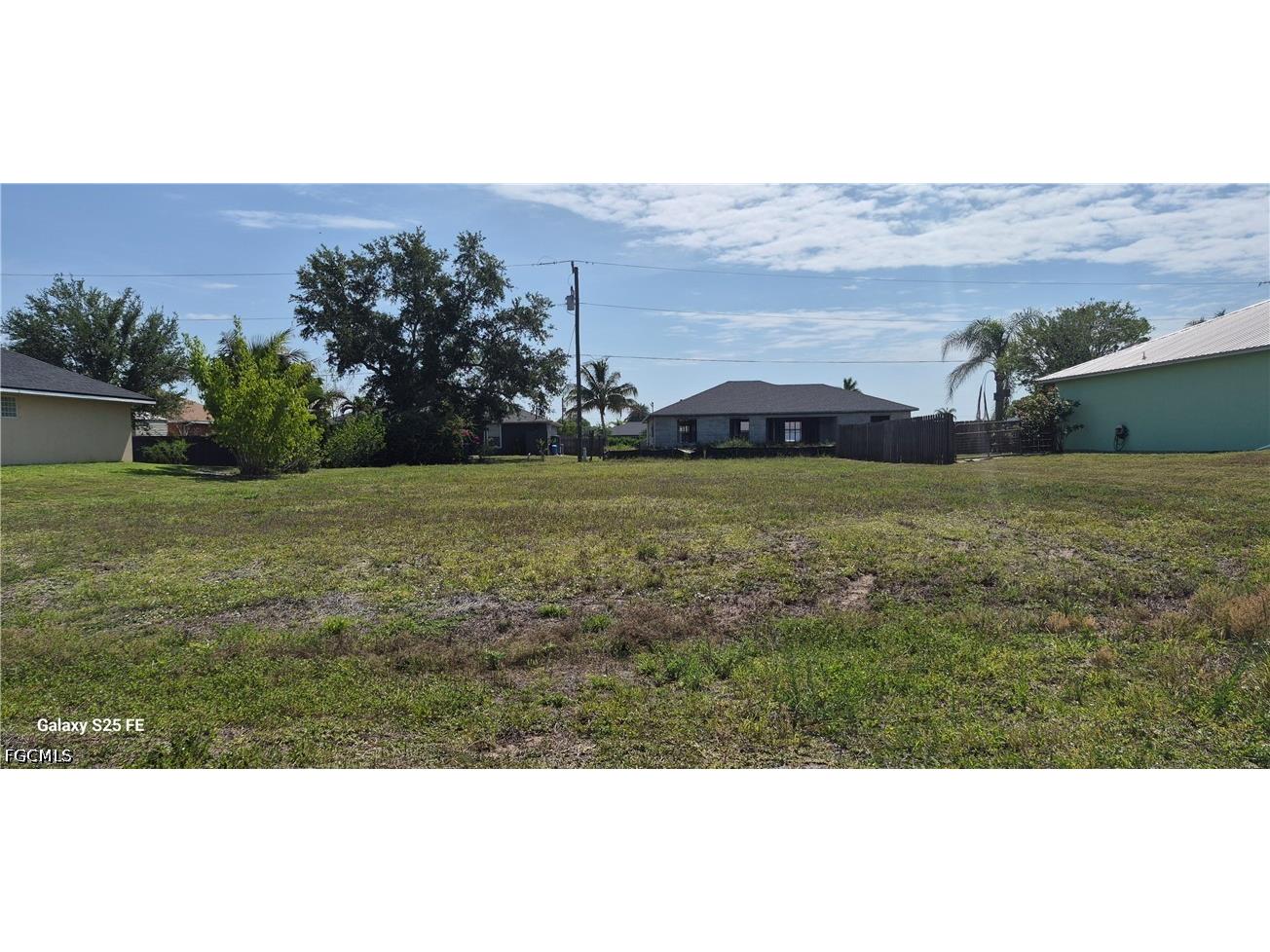 2501 NE 19th Place Cape Coral FL 33909 2026022762 image1