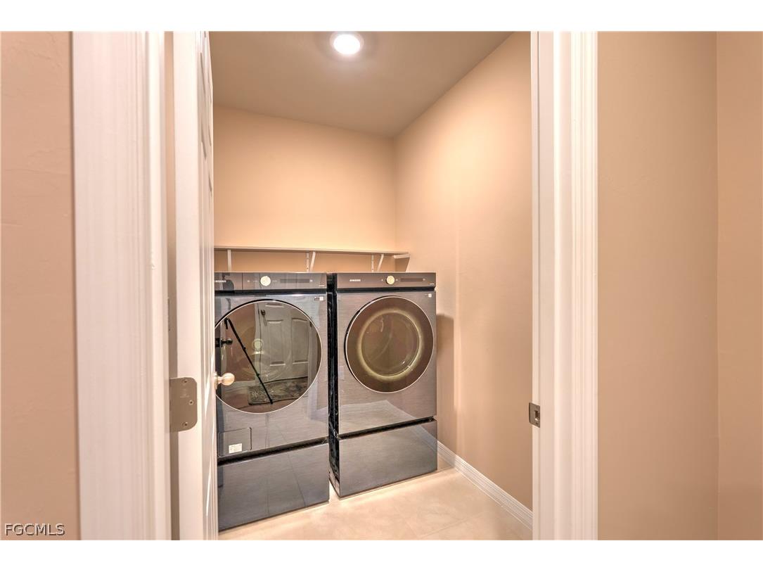 2501 NW 20th Place Cape Coral FL 33993 2026010172 image13