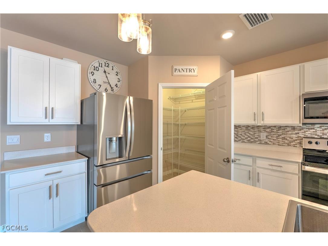 2501 NW 20th Place Cape Coral FL 33993 2026010172 image21