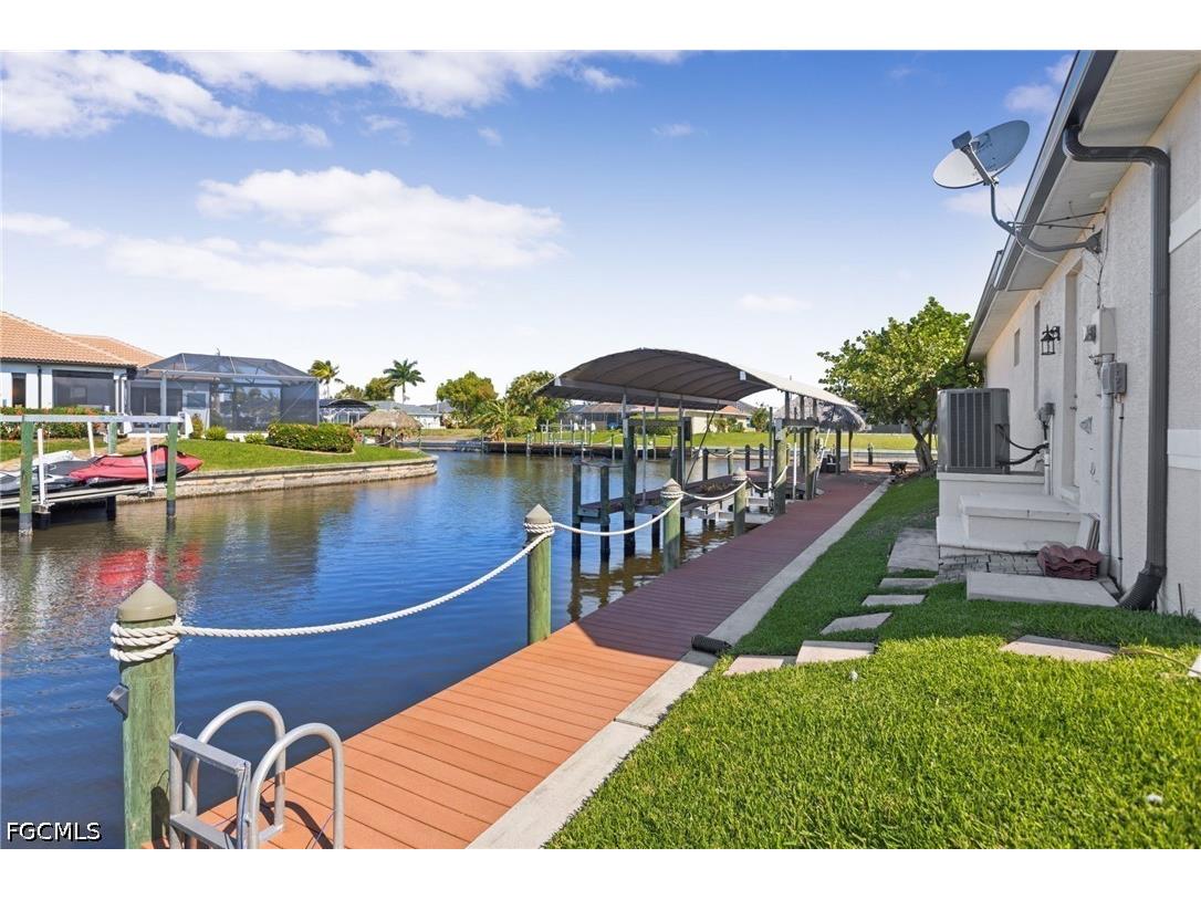 2501 SE 19th Place Cape Coral FL 33904 2026015457 image12