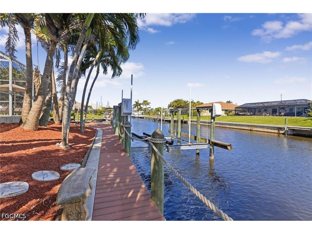 2501 SE 19th Place Cape Coral FL 33904 2026015457 image14