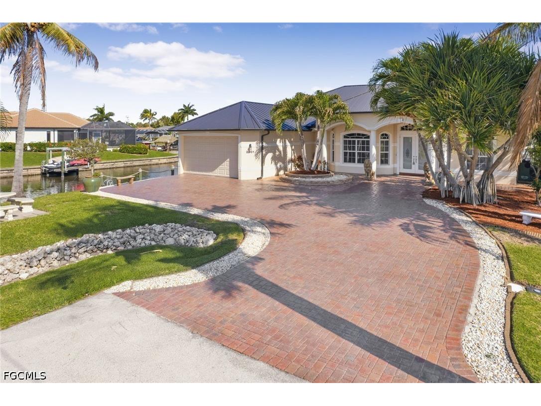 2501 SE 19th Place Cape Coral FL 33904 2026015457 image2