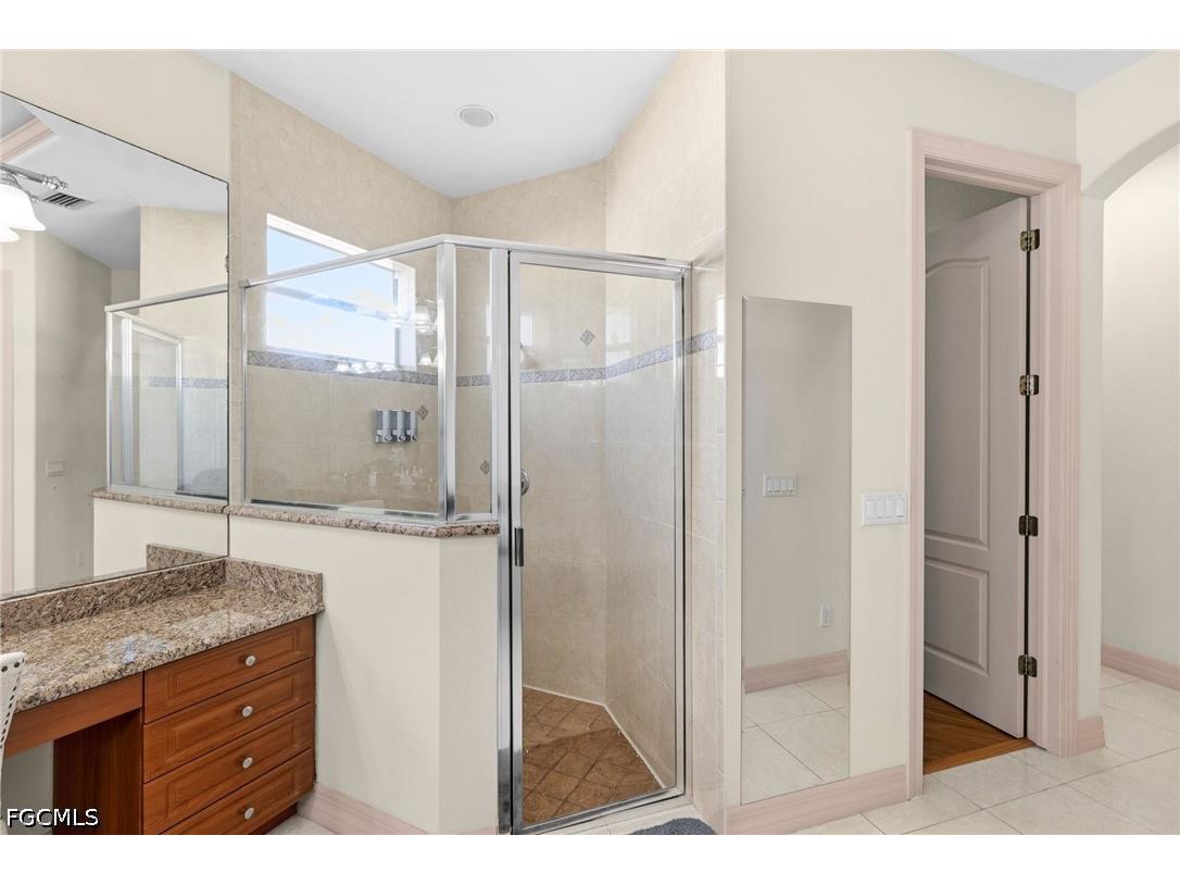 2501 SE 19th Place Cape Coral FL 33904 2026015457 image35