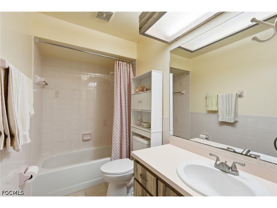 2501 SW 52nd Terrace Cape Coral FL 33914 2026019519 image27