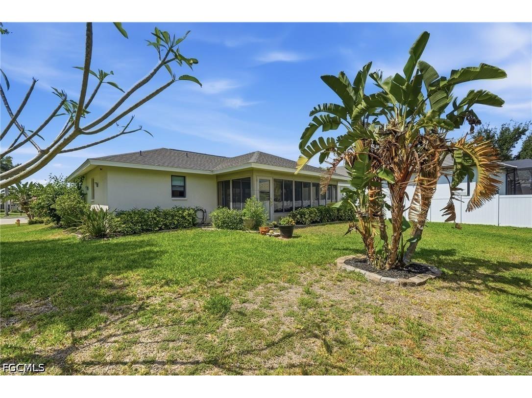 2501 SW 52nd Terrace Cape Coral FL 33914 2026019519 image33