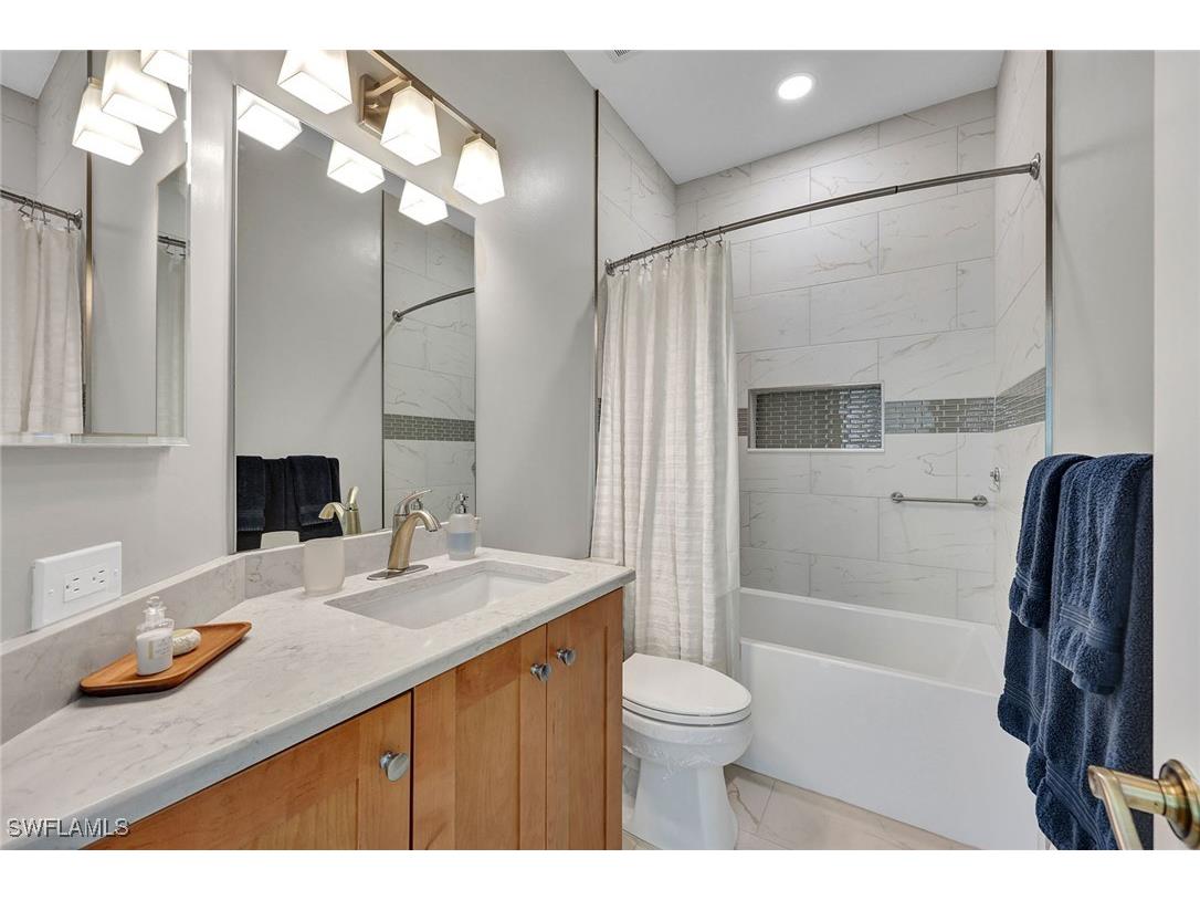 25011 Goldcrest Drive Bonita Springs FL 34134 225077237 image38