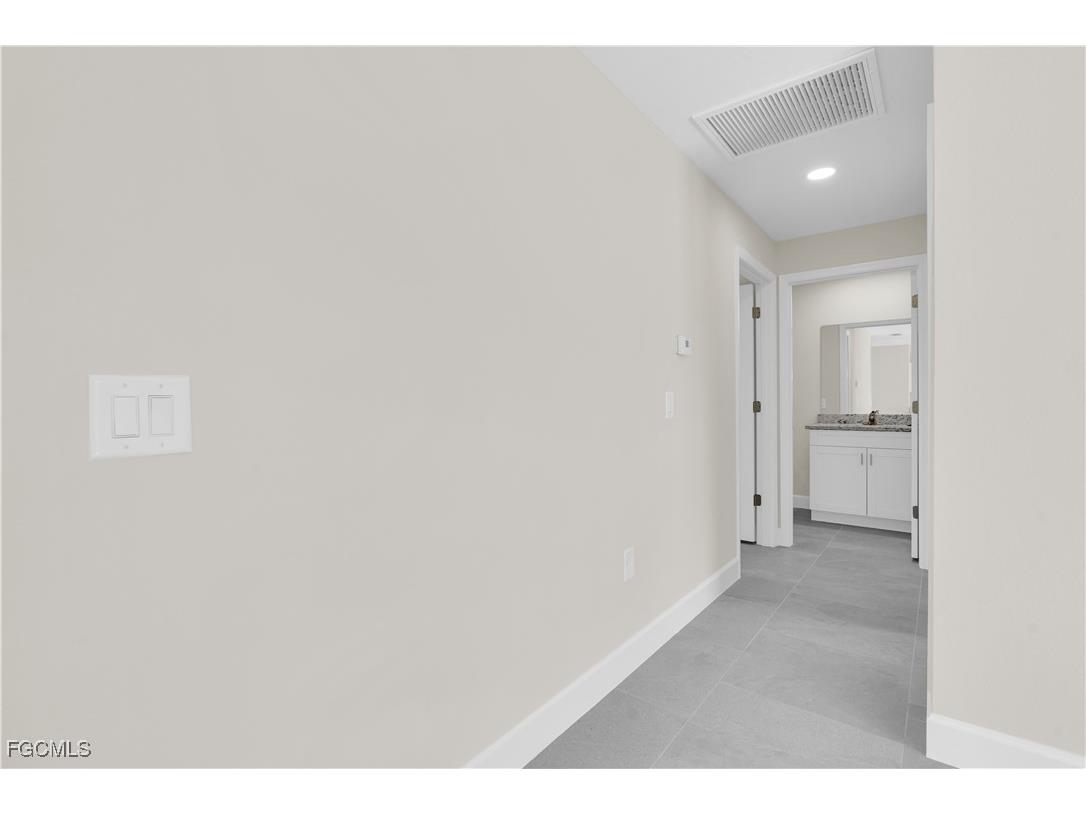 2502 35th Street SW Lehigh Acres FL 33976 2025015310 image20