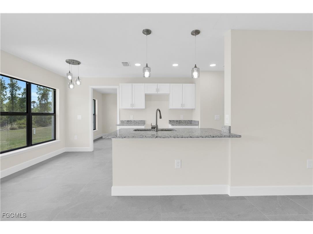 2502 35th Street SW Lehigh Acres FL 33976 2025015310 image6