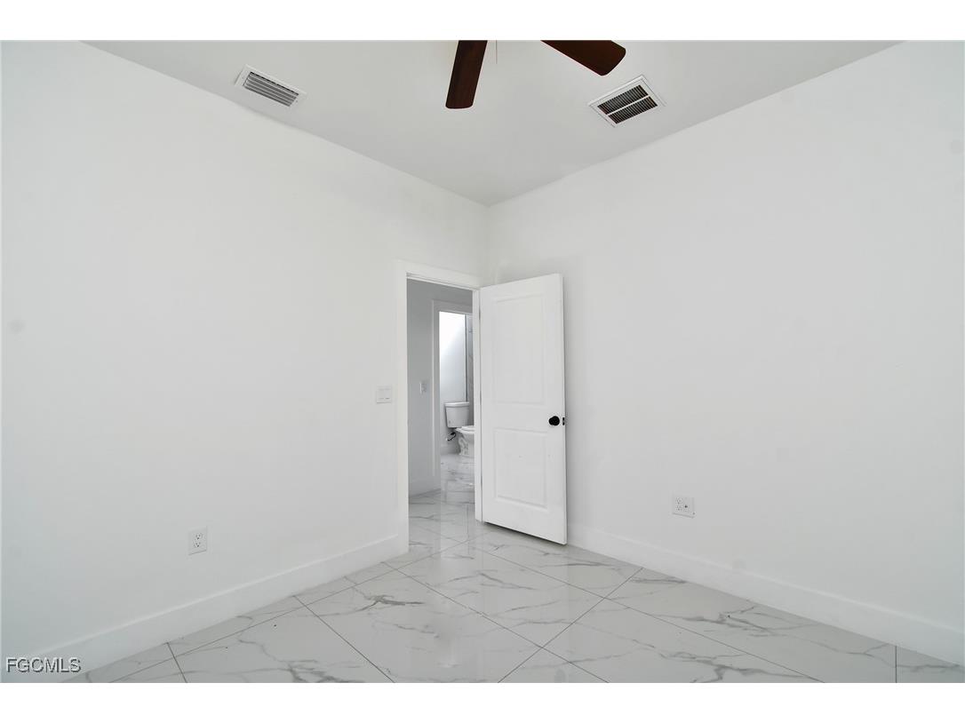 2502 E 14th Street Lehigh Acres FL 33972 225059623 image10