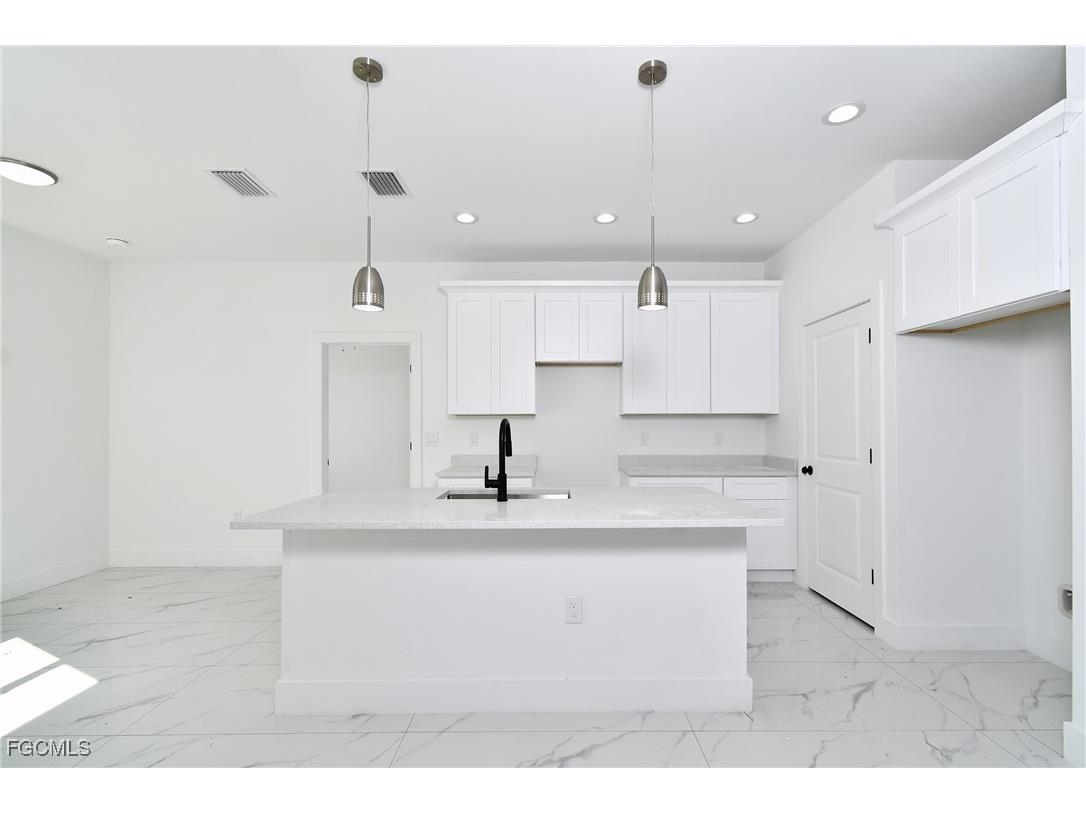 2502 E 14th Street Lehigh Acres FL 33972 225059623 image12