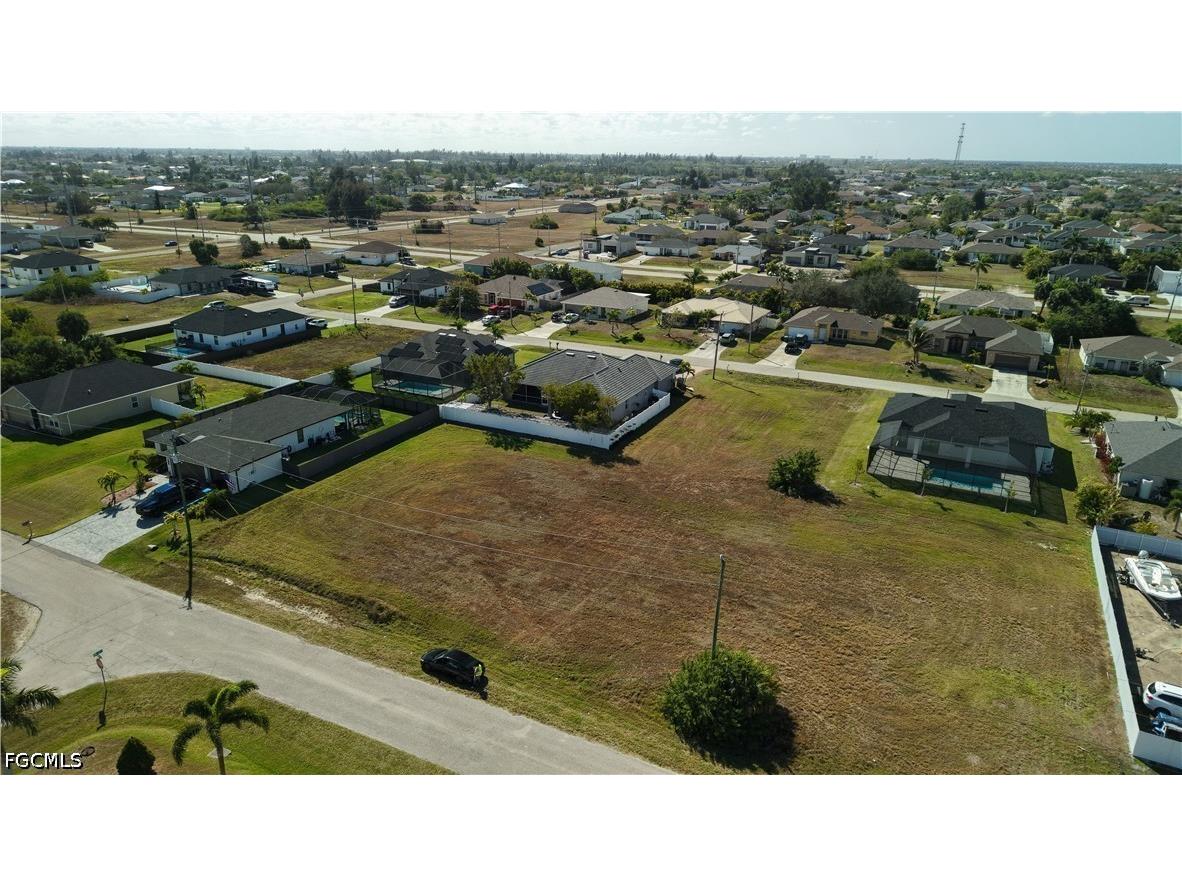 2502 NW 1st Street Cape Coral FL 33993 2026022646 image25