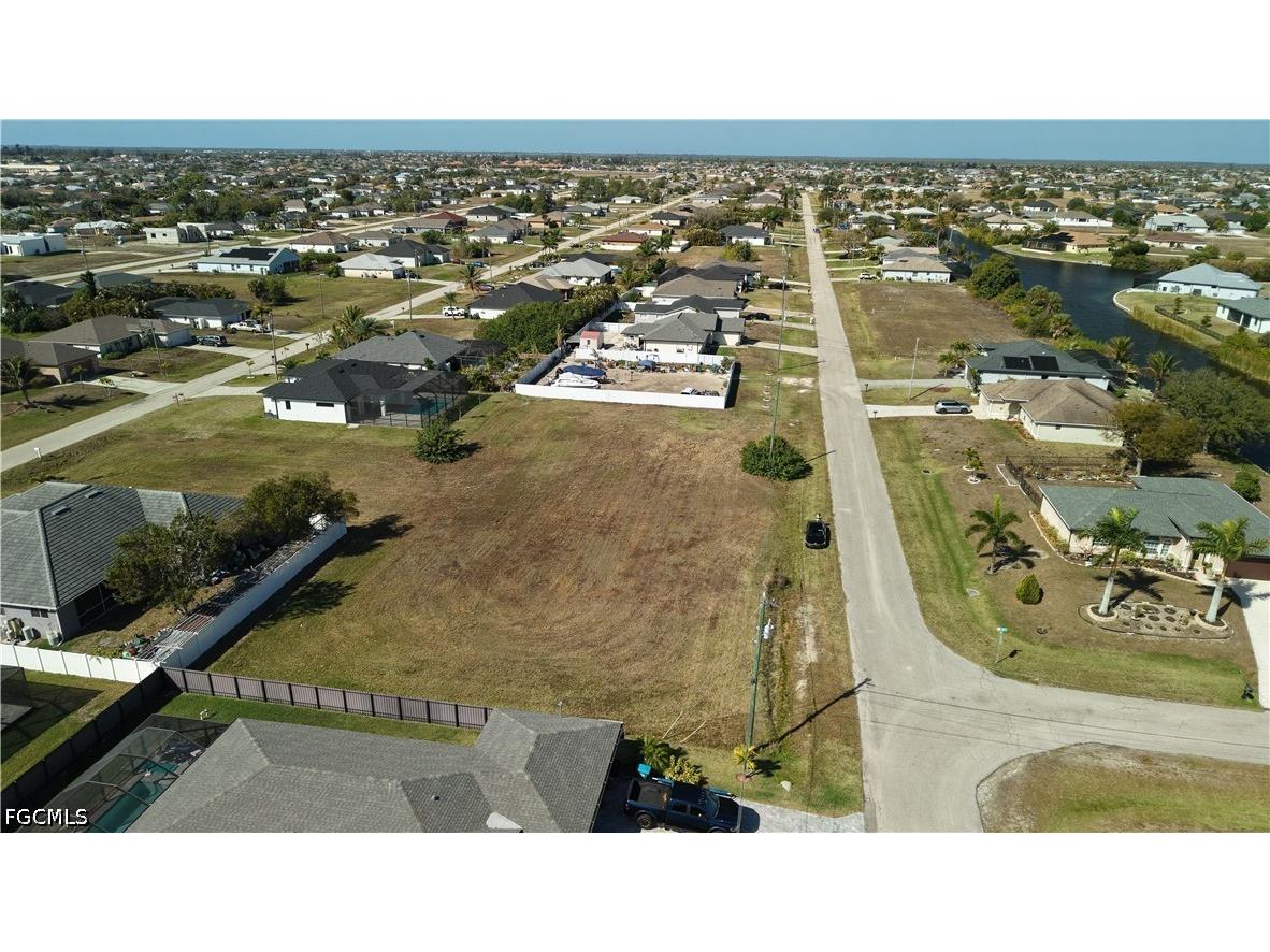 2502 NW 1st Street Cape Coral FL 33993 2026022646 image27
