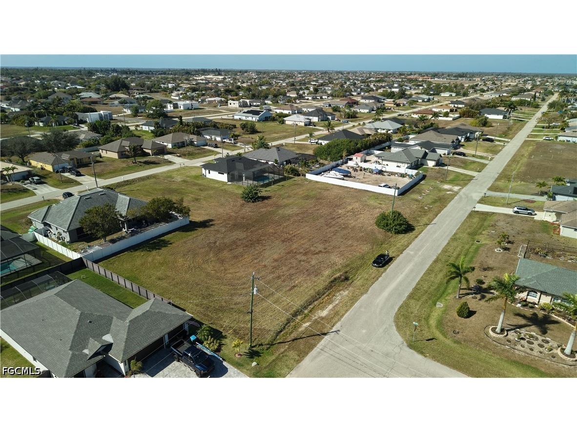 2502 NW 1st Street Cape Coral FL 33993 2026022646 image28