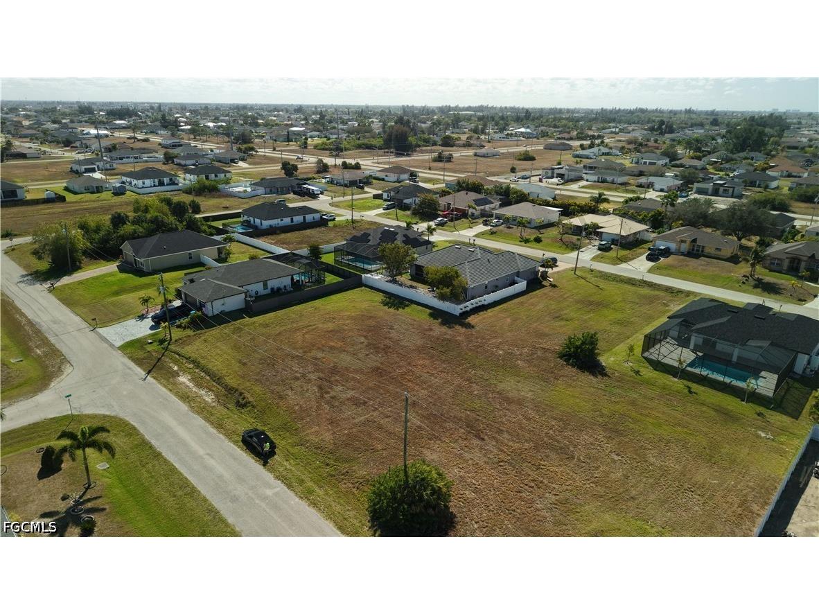 2502 NW 1st Street Cape Coral FL 33993 2026022646 image32